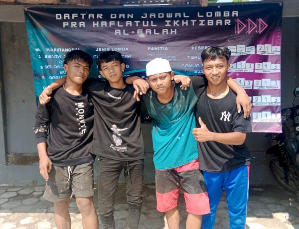 Lomba futsal dimenangkan oleh Team Slebew