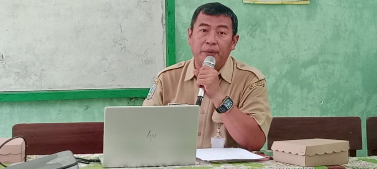 RAPAT PENDAMPINGAN PENGAWAS DI SMK AL FALAH BAHAS SPMB DAN KURIKULUM SATUAN PENDIDIKAN TAHUN AJARAN 2025/2026