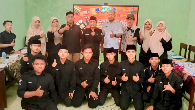 Mengasah Kreativitas Lewat Film Pendek: Suksesnya Uji Kompetensi Keahlian (UKK) SMK Al Falah Leces